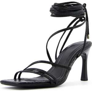 Bershka Páskové sandály černá