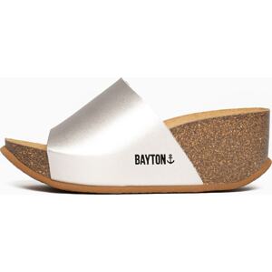 Pantofle 'Fuerte' Bayton stříbrná