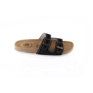 BF BY-213-16-99 Dámské pantofle v černé barvě 36